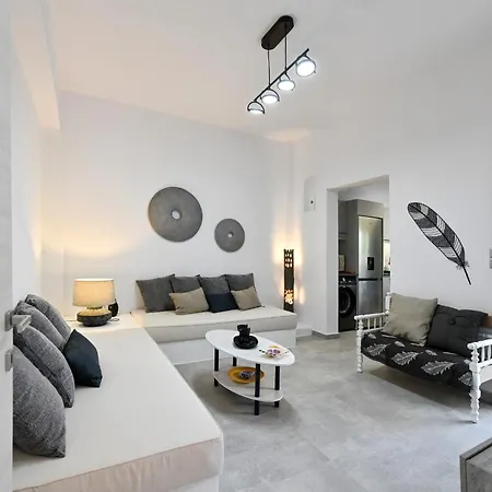 Diamond, A Modern And Stylish House, Near The Shops And Restaurants In Korissia Holiday home