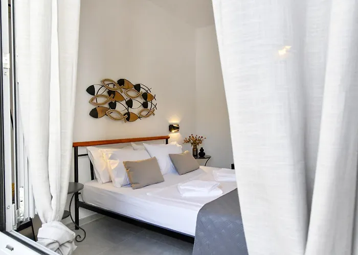 Diamond, A Modern And Stylish House, Near The Shops And Restaurants In Korissia Casa vacanze